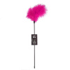 Пір’яна лоскоталка з індичого пера Art of Sex – Feather Paddle, темно-рожева