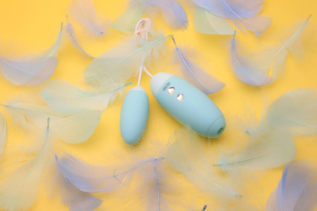 Вакуумный стимулятор с виброяйцом 2-в-1 KISTOY Miss VV Cyan || Вакуумний стимулятор з віброяйцем 2-в-1 KISTOY Miss VV Cyan