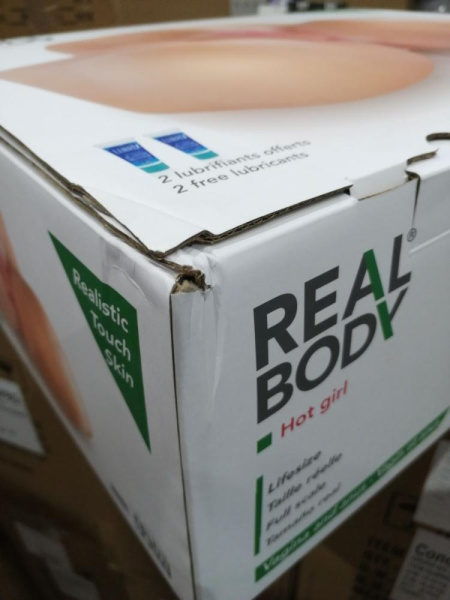 Мастурбатор-полуторс Real Body — Hot Girl, два входа: вагина и попка (мятая упаковка!!!)