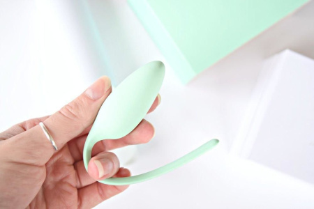 Премиум тренажер Кегеля Elvie Exercise Tracker, индукционная зарядка, PRO-приложение, без вибрации || Преміумтренажер Кегеля Elvie Exercise Tracker, індукційна зарядка, PRO-додаток, без вібрації