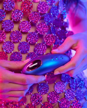 Вакуумный клиторальный стимулятор Love To Love DREAMER - IRIDESCENT NIGHT || Вакуумний кліторальний стимулятор Love To Love DREAMER - IRIDESCENT NIGHT