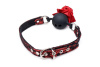 Кляп с розой Master Series: Eye-Catching Ball Gag With Rose, черно-красный || Кляп з трояндою Master Series: Eye-Catching Ball Gag With Rose, чорно-червоний