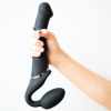 Безремневой страпон с вибрацией Strap-On-Me Vibrating Black M, диаметр 3,3см, пульт ДУ, регулируемый || Безремінний страпон з вібрацією Strap-On-Me Vibrating Black M, діаметр 3,3 см, пульт ДК, регульовани